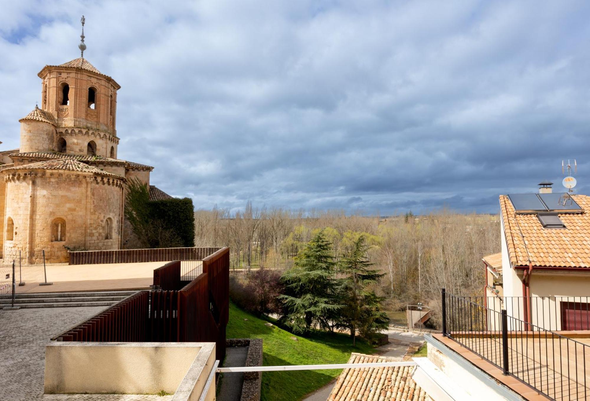 Hostal Sin Recep24H Puerta De La Villa - Pet Friendly & Restaurante الماثان المظهر الخارجي الصورة