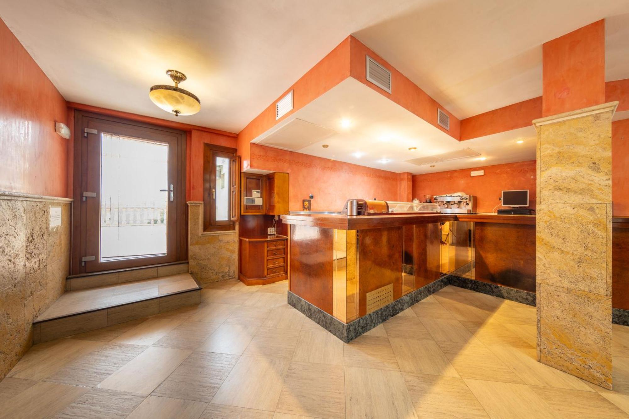 Hostal Sin Recep24H Puerta De La Villa - Pet Friendly & Restaurante الماثان المظهر الخارجي الصورة